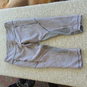 Used, Lululemon Capri "riding style" Leggings, size 8